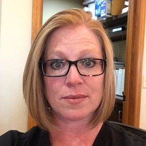 Meet your Posher, Stacy